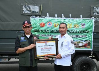 Percepat Penanganan Darurat Gempabumi, BNPB Serahkan Bantuan DSP Senilai 1,1 M di KKT