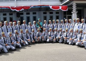 WMI Dikukuhkan Sebagai Ibu Taruna Politeknik KP Maluku