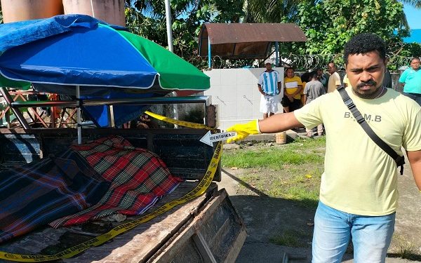 Pria Berusia 54 Tahun Ditemukan Tak Bernyawa di Atas Mobil Pick Up