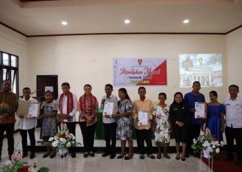 14 Pasangan Suami dan Istri Ikut Nikah Massal di Negeri Tawiri