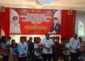 Tekan Stunting, DPPKB Ambon Gelar Rapat KKBPK 2023