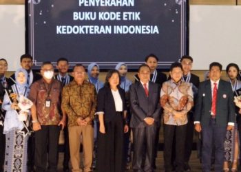 30 Dokter Baru Unpatti Diambil Sumpah dan Dilantik