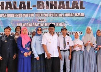 Kunker ke Buru, Gubernur Resmikan Sekolah dan Lakukan Halal Bi Halal