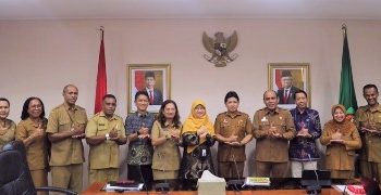 Sekda Maluku Buka Forum Komunikasi Pemangku Kepentingan JKN KIS