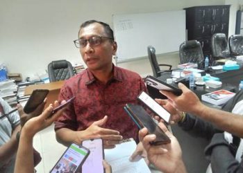 DPRD Kecewa Dengan Penerimaan Siswa Baru di SMA Siwalima