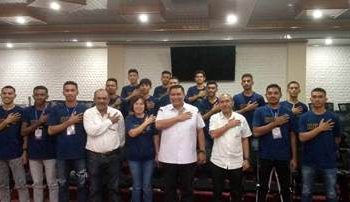 Ketum KONI Ambon Lepas Tim Futsal Hative Kecil Berlaga di Tegal