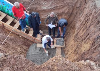 Letakan Batu Penjuru Pembangunan SLC GPM, Ini Pesan Menteri Investasi dan BKPM RI