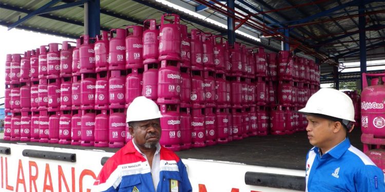 Pertamina Pastikan Penyaluran LPG Berjalan Normal di Papua dan Maluku