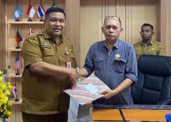 Keluarga Evans Alfons Hibahkan Lahan Puskesmas untuk Pemkot Ambon