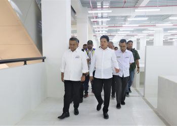 Wamenkeu Tinjau Hasil Pembangunan Pasar Mardika Ambon