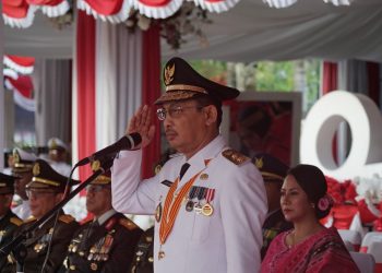 Wagub Jadi Irup Upacara Penurunan Bendera Merah Putih