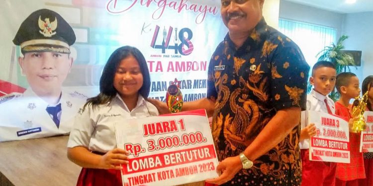Tamara Ayawaila Raih Juara 1 Lomba Bertutur Tingkat Kota Ambon