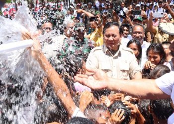 Menhan RI Resmikan Sarana Air Bersih di Dusun Upunyor Pulau Moa