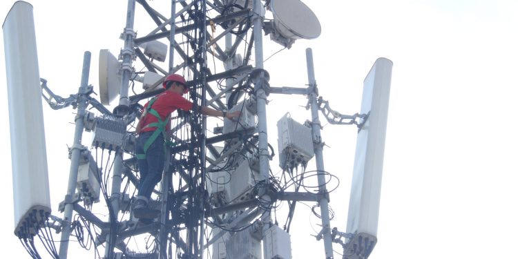 Telkomsel Gelar 800 BTS 4G LTE Baru di Wilayah Papua dan Maluku