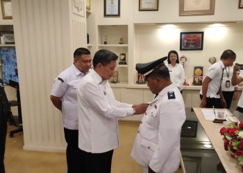 Usman Ely Dilantik Sebagai Kades Waiheru