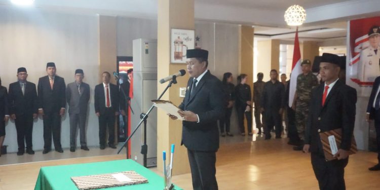12 Pejabat Tinggi Pratama Pemkot Ambon Dirolling, Ini Nama Mereka!