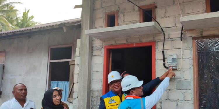 HLN ke-78, PLN UIW MMU Resmikan Penyalaan Tahap 3 bagi 21 PLTD Lisdes