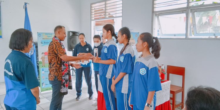 SMA Rehobot Ambon Kampanye Sekolah Sehat dan Deklarasi Anti Bullying