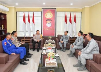 Kabakamla Zona Maritim Timur Sambangi Polda Maluku