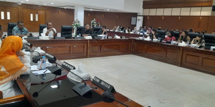 DPRD Sesalkan PT BPT Tak Hadir Dalam Rapat Pansus Pasar Mardika