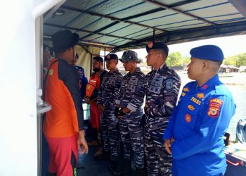 Danlantamal IX Kerahkan Tim Gabungan Pencarian Korban Perahu Terbalik di Tanjung Sembayang