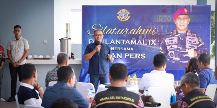 Danlantamal IX Ambon Gelar Silahturahmi Bersama Wartawan
