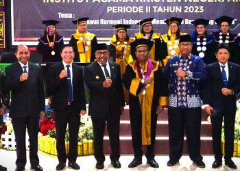 IAKN Wisudakan 101 Sarjana, Ini Pesan Gubernur Maluku 