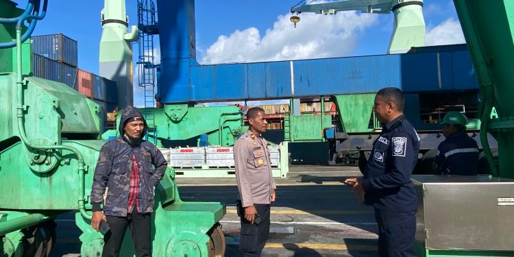 Polda Maluku Amankan Surat Suara Pemilu Presiden untuk 11 Kabupaten/Kota Tiba di Ambon