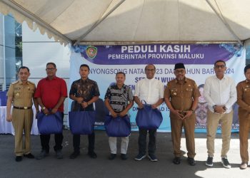 Pemprov Salurkan 1.765 Paket Sembako Gratis Kepada Masyarakat Kurang Mampu