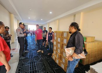 Surat Suara Pemilu Presiden Tiba di Pelabuhan Tual