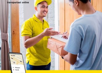 Dari Hadiah Hingga Kue Siap Meriahkan Suasana Natal Kota Ambon