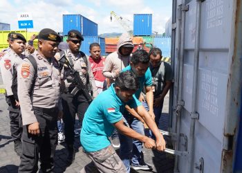Polda Maluku Amankan Pergeseran Surat Suara DPD RI ke SBT