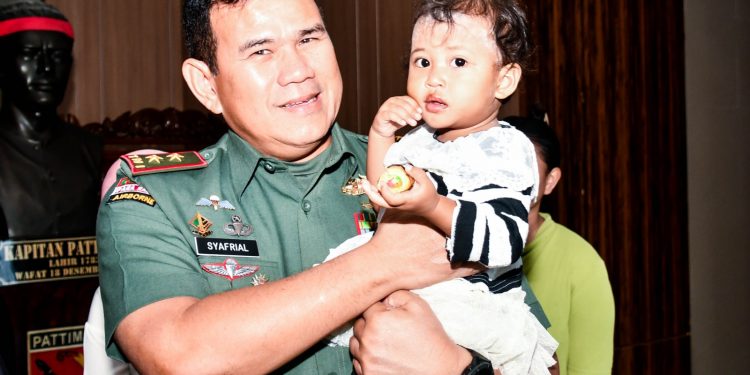 Pangdam Pattimura Minta Para Dansat dan Kabalak Jadi Orang Tua Asuh Anak Stunting