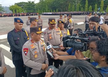 Polda Maluku Dapat Bantuan 500 Jaket Pelampung dari Kapolri