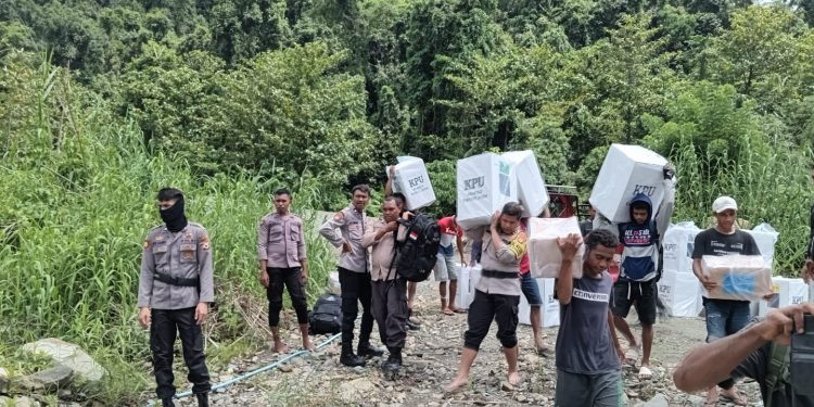 Amankan Logistik Pemilu, TNI Polri Butuhkan Pengawalan Ekstra