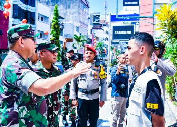 Pangdam Pattimura Tinjau Sejumlah TPS