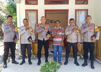 Tingkatkan Pelayanan, PLT Kapolsek Manipa Temui Tujuh Tokoh Masyarakat 