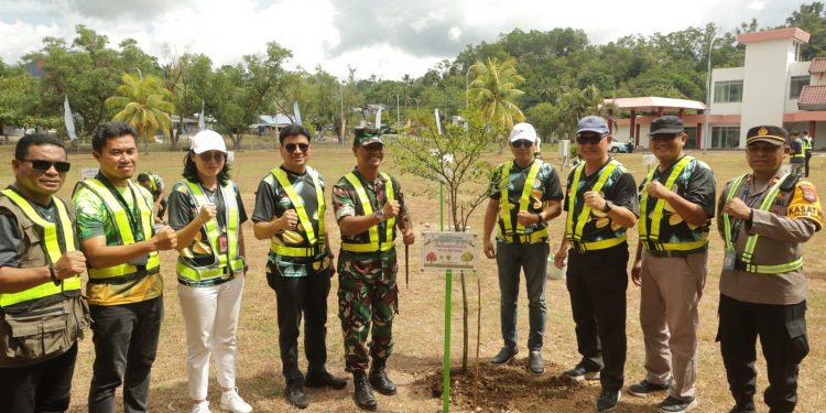 Aksi Penanaman Pohon Serentak ke-4, Sekda Minta Semua Pihak Lestarikan Alam
