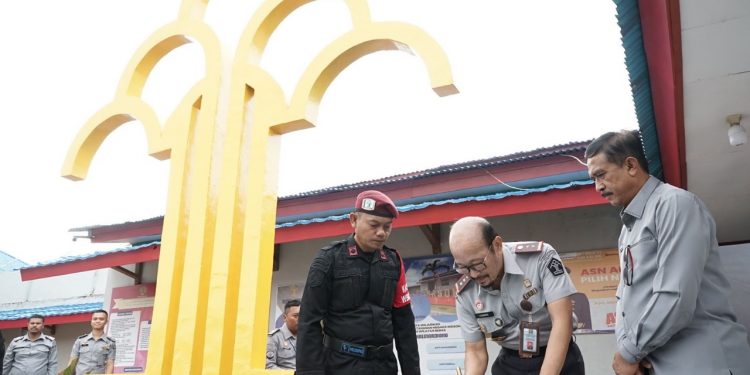 Tugu Pengayoman Rutan Kelas IIB Masohi Diresmikan, Karutan Masohi: Pengingat Raih WBK