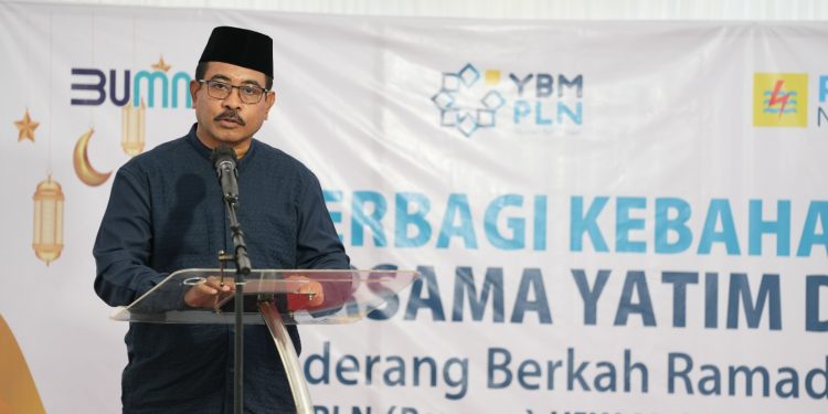 Gelar Safari Ramadan, PLN MMU UIW Berbagi Berkah Kepada Pensiunan PLN