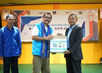 PLN Baronda Sekolah ke SMK Muhammadiyah Ambon, Aplikasi PLN Mobile Jadi Prioritas Transaksi Semua Generasi