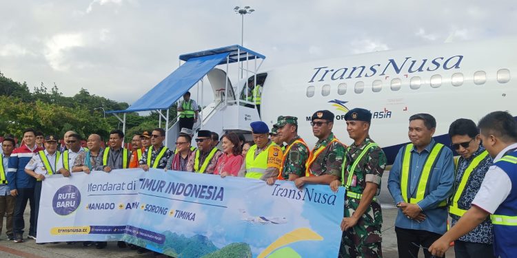 Perdana, Rute Penerbangan Maskapai Transnusa Ambon- Manado