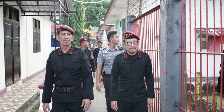 Jelang Lebaran, Kakanwil Kemenkumham Maluku Lakukan Sidak di Lapas, LPP dan Rutan Ambon
