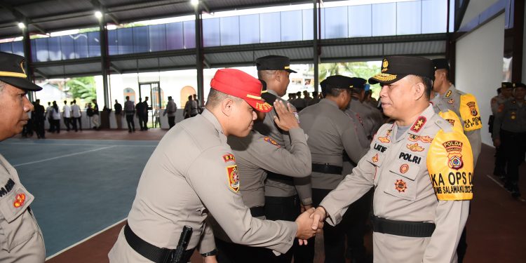 Polda Maluku Gelar Apel Perdana dan Halal Bihalal