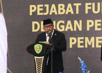 Gubernur Lantik Pejabat Eselon II dan III Serta 399 PPPK Dilingkup Pemprov Maluku