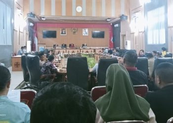 DPRD Ambon Lakukan Uji Publik Sampah Spesifik