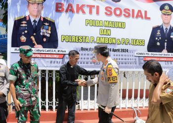 Polda Maluku Bersama Polresta Ambon Gelar Baksos di Negeri Ullath dan Ouw
