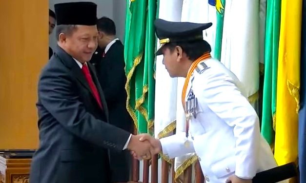 Sadali Ie Resmi Dilantik Sebagai PJ Gubernur Maluku