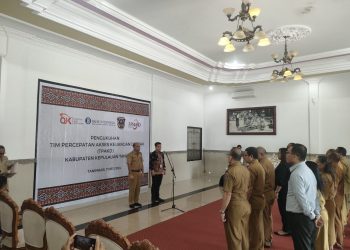 Perkuat Literasi dan Inklusi Keuangan di KKT, OJK Maluku Kukuhkan TPAKD