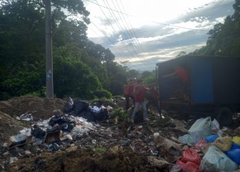 Ini Penjelasan Polda Maluku Soal Mobil Polisi Buang Sampah di Ahuru